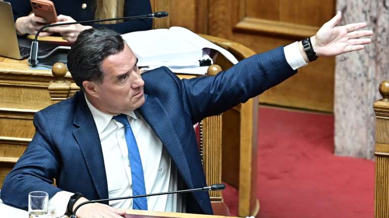 Ειρωνική ανάρτηση Γεωργιάδη για Κωνσταντοπούλου και Καραναστάση: &quot;Ένα ψώνιο παραπάνω, ένα ψώνιο παρακάτω…&quot;