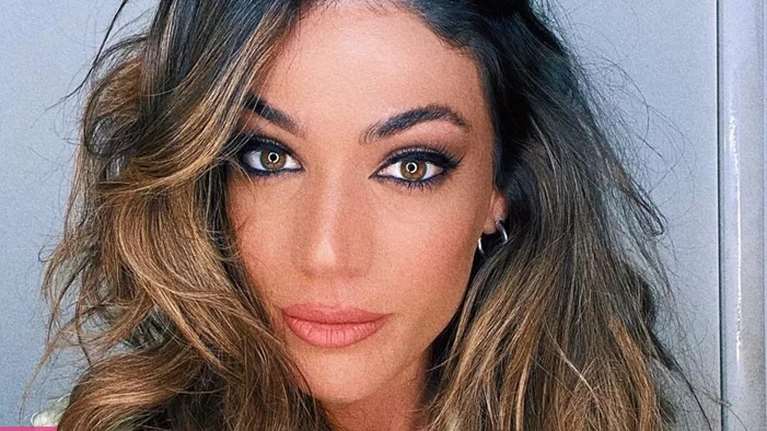 Τρεις καλλονές μαζί: Η Ήβη Αδάμου ποζάρει με τις αδερφές της και η ομοιότητά τους είναι εντυπωσιακή