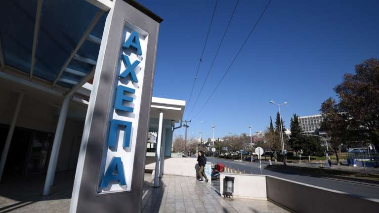 Θεσσαλονίκη: Σε πολύ κρίσιμη κατάσταση ο άνδρας που εντοπίστηκε σε φρεάτιο ασανσέρ - Ερευνάται αν έπεσε θύμα ληστείας