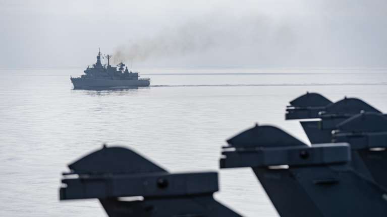 Ασκηση &quot;Clemenceau 21&quot;: Η φρεγάτα &quot;Κανάρης&quot; σε κοινή άσκηση με το γαλλικό αεροπλανοφόρο &quot;Charles De Gaulle&quot;