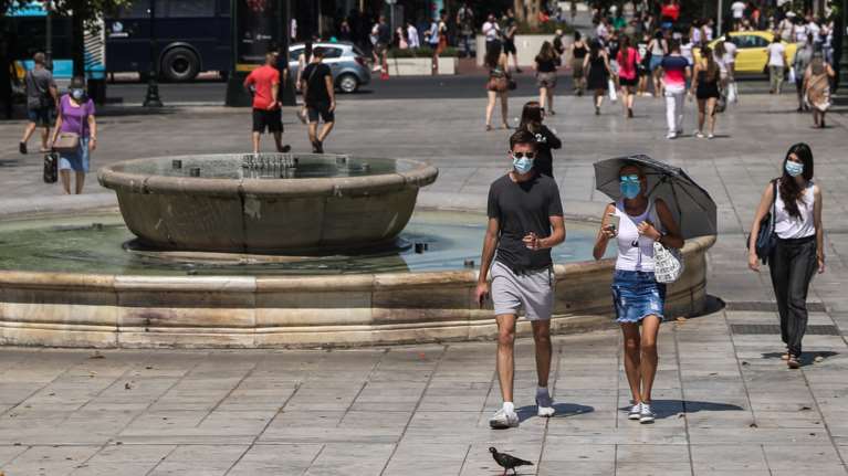 Κορονοϊός: 892 νέα κρούσματα στην Αττική - Τριψήφιος αριθμός σε Θεσσαλονίκη και Ηράκλειο