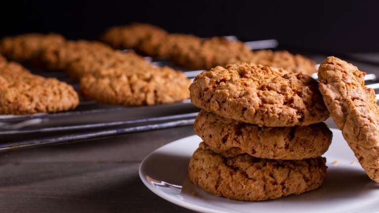 Φανταστικά βουτήματα χωρίς ζάχαρη μόνο με 3 υλικά: Η πιο γευστική συνταγή για το πρωινό σου