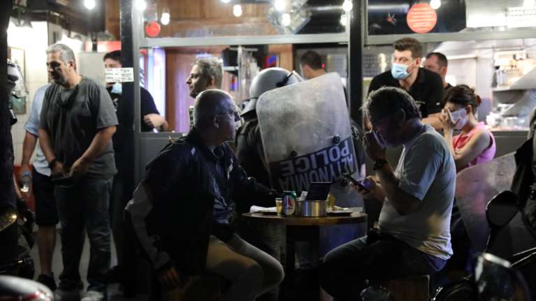 Πορεία αλληλεγγύης στις καταλήψεις στο Παγκράτι [Εικόνες]