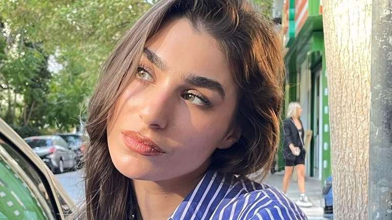 Η Χρύσα Μιχαλοπούλου έφτιαξε σοκολατένια muffins μαζί με τον γιο της, Κίμωνα: Τα cute βίντεο που δημοσίευσε