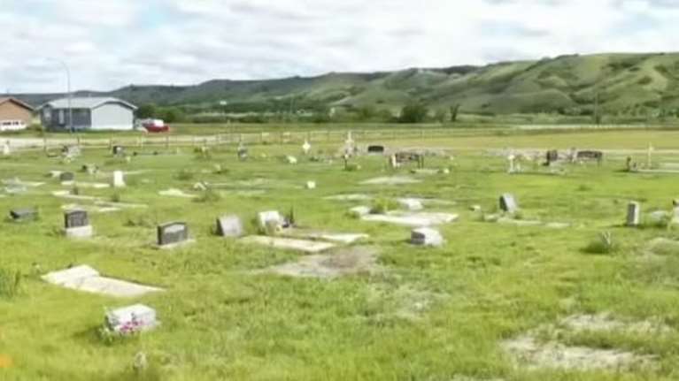 Καναδάς: Περισσότεροι από 750 ανώνυμοι τάφοι ανακαλύφθηκαν κοντά σε παλιό οικοτροφείο για παιδιά αυτόχθονων [Εικόνες]