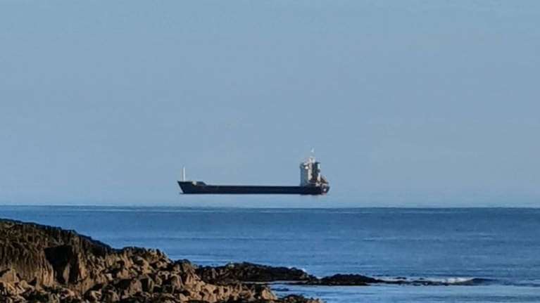 Κύπρος: Κρουαζιερόπλοια &quot;αιωρούνται&quot; πάνω από τη θάλασσα - Τι είναι το εκπληκτικό φαινόμενο Φάτα Μοργκάνα [εικόνες]