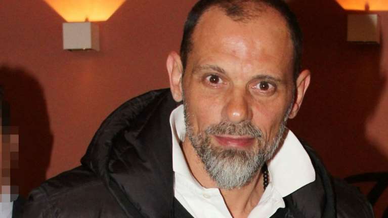 Ο Τζώνυ Θεοδωρίδης έγινε ξανά πατέρας στα 59 του χρόνια