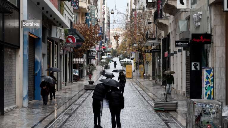 Ύφεση 10% φέτος και ανάπτυξη 4,2% του χρόνου το βασικό σενάριο της ΤτΕ