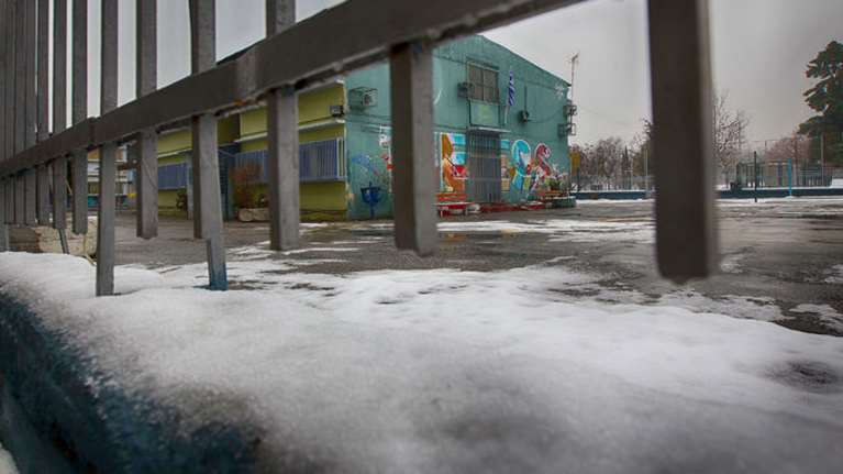 Αττική: Ποια νηπιαγωγεία και δημοτικά σχολεία θα είναι σήμερα Τρίτη κλειστά