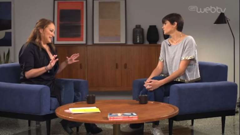 Άννα Μαρία Παπαχαραλάμπους - Ρένια Λουιζίδου: Έχουμε πιαστεί τρελά κορόιδα οι γυναίκες &quot;Καταδικασμένες&quot; γυναικάρες, μάνες και μαγείρισσες