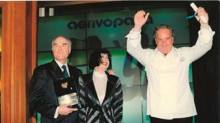 Άννη Ηλιοπούλου, πώς άντεξαν για 30 χρόνια οι Χρυσοί Σκούφοι;