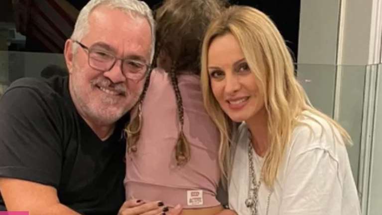 Πόσο μεγάλωσε: Δείτε την Ηλέκτρα Λύρα με ολόσωμη φόρμα και πλεξούδες στα μαλλιά