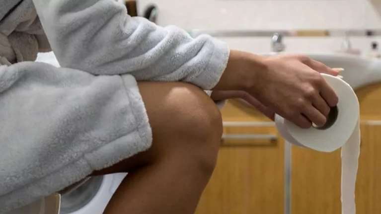 "Εξίσου αποτελεσματικό με τα καθαρτικά": Γαστρεντερολόγος αποκαλύπτει το εκπληκτικό φρούτο που ανακουφίζει τη δυσκοιλιότητα