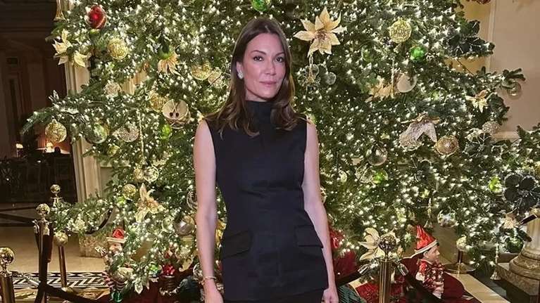 Μπιάνκα Κρασσά: Ασορτί με τη μαμά της, Βίκυ Καγιά, σε χριστουγεννιάτικο gala