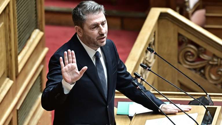 Ανδρουλάκης στη Βουλή: Δεν θα μας βρείτε συμμέτοχους σ΄αυτή την παρωδία - Δεν νομιμοποιούμε τις μεθοδεύσεις σας