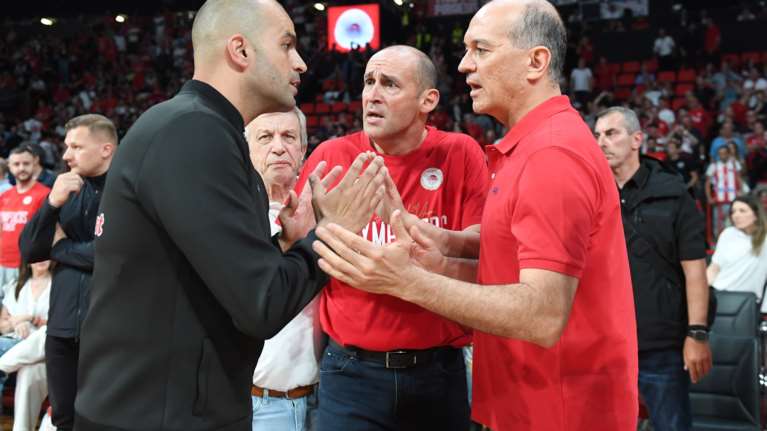 Οι Αγγελόπουλοι δεν έκαναν μήνυση στη Δέσποινα Γιαννακοπούλου: &quot;Ο Ολυμπιακός και οι πρόεδροί του δεν απειλούν παιδιά&quot;