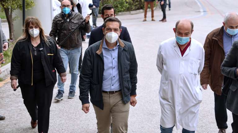 Τσίπρας: Η ασυλία δεν αφορά τους επιστήμονες, αλλά τους συνεργάτες του κ. Μητσοτάκη που απαρτίζουν τις Επιτροπές