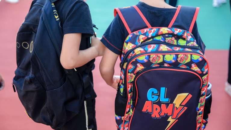 Απίστευτο: Εξαλλος μαθητής της τετάρτης τάξης Δημοτικού Σχολείου χτύπησε τέσσερις δασκάλους