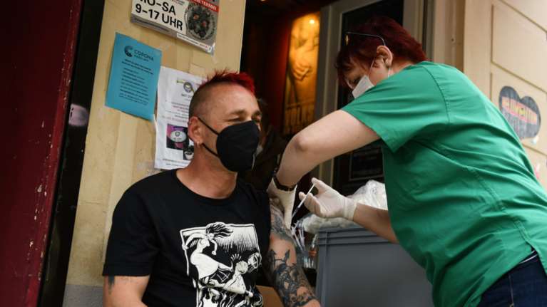 ΕΕ: Η Johnson &amp; Johnson δεν θα μπορέσει να παραδώσει τις 55 εκατ. δόσεις έως το τέλος Ιουνίου