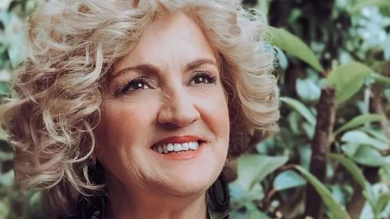 Η Υρώ Μανέ σε μία υπέροχη φωτογραφία με την πανέμορφη κόρη της, Φαίδρα Νταϊόγλου