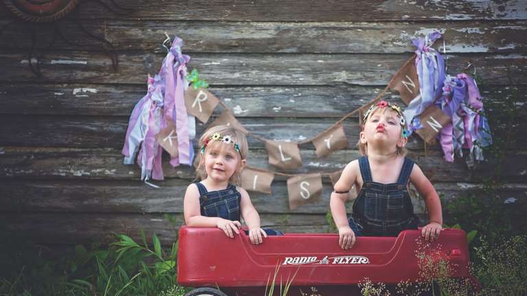 Γιατί εκτοξεύθηκαν οι γεννήσεις διδύμων - Πώς εξηγείται το ιστορικό ρεκόρ