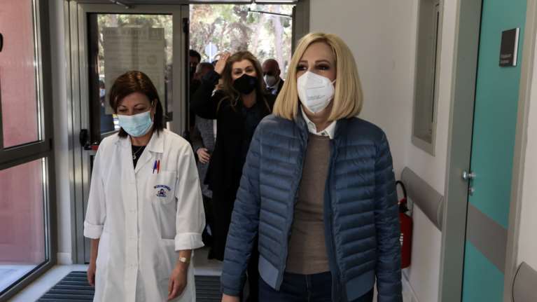 Γενημματά: Την ώρα που κάθε μέρα δεκάδες ανθρώπινες ζωές χάνονται κυβερνητικά στελέχη κάνουν τους ειδικούς