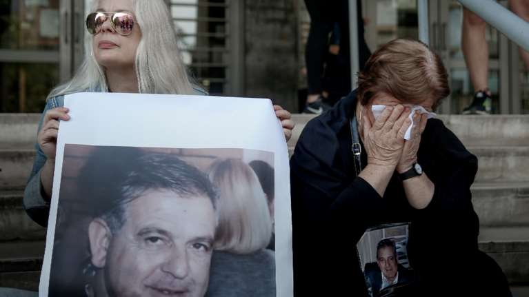 Δολοφονία Γραικού - Συγκλονίζει ο γιος του: &quot;Γιατί σκότωσες τον πατέρα μου&quot; - Το επεισόδιο που απεφεύχθη