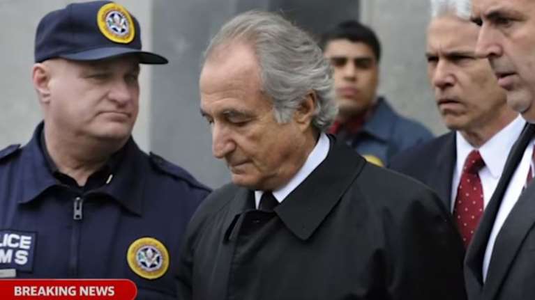 ΗΠΑ: Πέθανε ο Μπέρνι Μάντοφ - Ποιος ήταν ο &quot;εγκέφαλος&quot; της μεγαλύτερης επενδυτικής απάτης στην ιστορία των ΗΠΑ