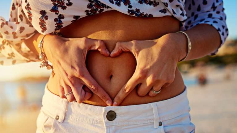 Τι βοηθάει στη δυσπεψία και τι σχέση έχει το τένις με το έντερο;