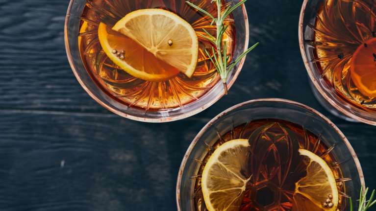 Αυτά είναι τα 10 καλύτερα λικέρ παγκοσμίως - Το ελληνικό που βρίσκεται στα πρώτα και η ιστορία του