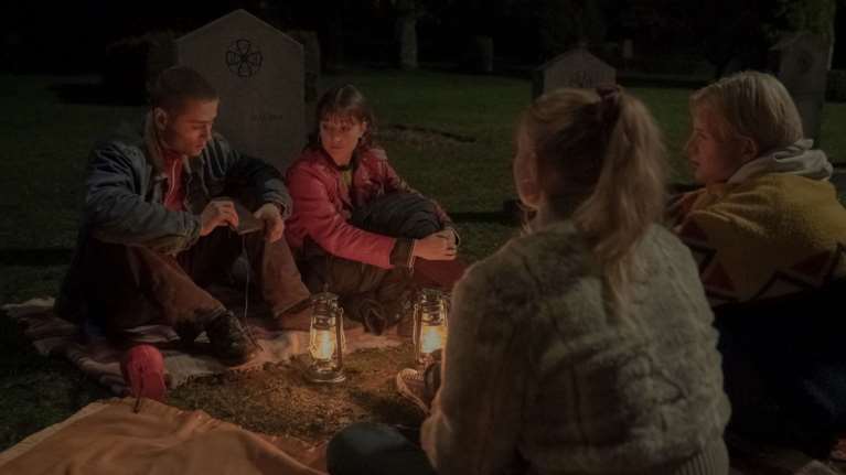 Οι δυνατές σειρές μυστηρίου που έρχονται στο Netflix τον Δεκέμβριο