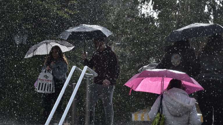 Meteo: Μεγάλη πτώση της θερμοκρασίας από το μεσημέρι- Θα χιονίσει στα ορεινά