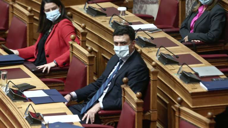 Η Κεραμέως πρόλαβε τον Τσίπρα: &quot;Ιδού η σύμβαση της Cisco, δεν δώσαμε ούτε ευρώ&quot;