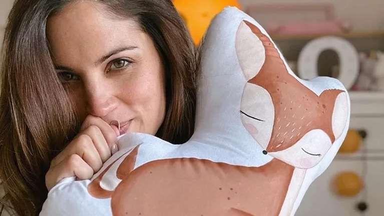 Η Μαίρη Συνατσάκη φοράει ασορτί χρώματα με την κόρη της, Ολίβια, και "λιώνει" το Instagram