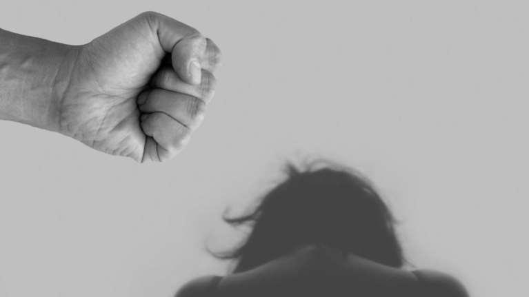 Συνέδριο για την πρόληψη της ενδοοικογενειακής βίας κατά μεταναστριών