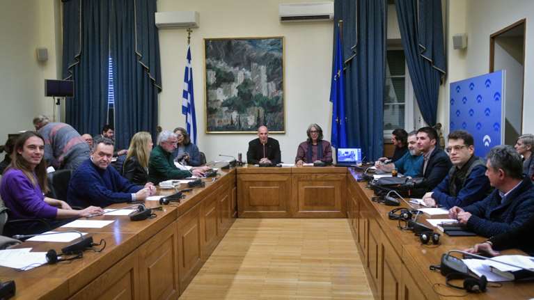ΜέΡΑ25: Παρακολουθούμε με αηδία την κοκορομαχία ΝΔ - ΣΥΡΙΖΑ για τη Novartis
