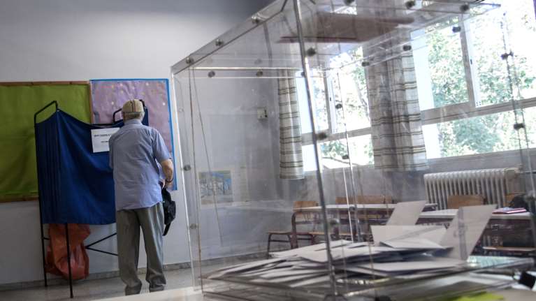 Μποτόπουλος: Πώς ένα &quot;κομμένο&quot; κόμμα τον Μάιο μπορεί να κατέβει στις εκλογές τον Ιούλιο