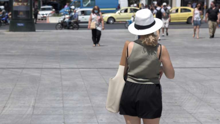 Καιρός: Ηλιοφάνεια και νέα μικρή άνοδος της θερμοκρασίας