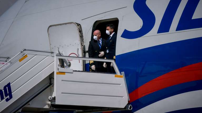 Κορονοϊός: Έχουν ελεγχθεί 25.000 επιβάτες πτήσεων προς την Ελλάδα - Εντοπίστηκαν 73 κρούσματα