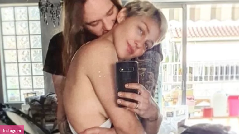 Πηνελόπη Αναστασοπούλου - Φώτης Μπερνάντο: Μετακόμισαν σε νέο σπίτι - Η ανακοίνωση στο Instagram