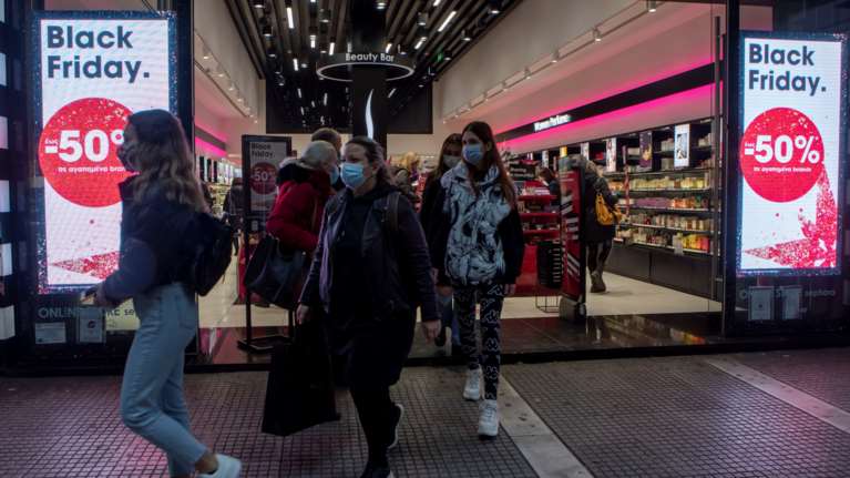 Black Friday: Ποια προϊόντα έκαναν τις μεγαλύτερες πωλήσεις - Οι κατηγορίες που κυριαρχούν