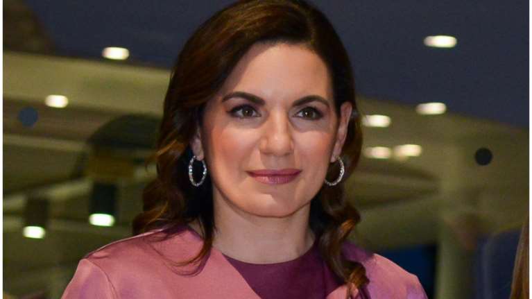 Καλύπτει την Ολγα Κεφαλογιάννη για τα έξοδα στην Ιαπωνία και τα δώρα στην Πριγκίπισσα ο Μαρινάκης