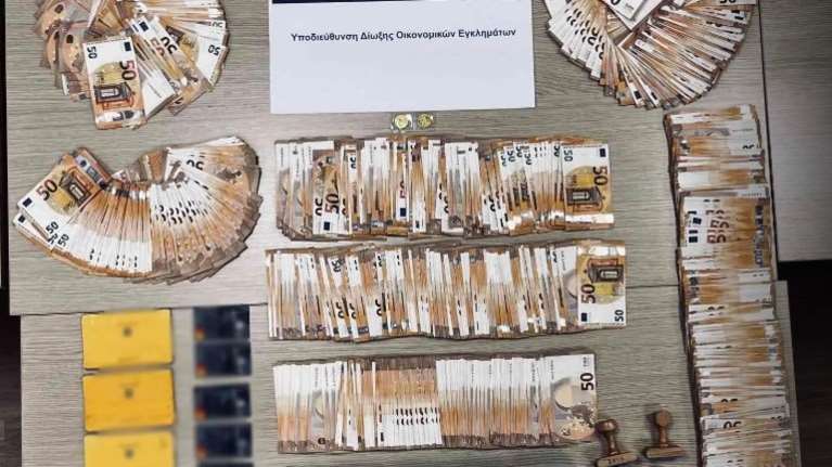 Η μεγάλη απάτη των 5,7 εκατ. ευρώ με εγκέφαλο έναν λογιστή: Δίκτυο 40 εταιρειών και 122 λογαριασμών