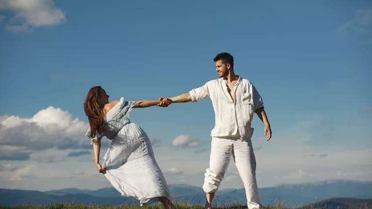 Ζώδια: Πώς θα εξελιχτούν οι σχέσεις μας το Σεπτέμβριο και τι πρέπει να προσέχουμε