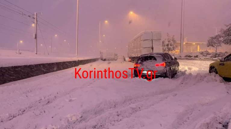 Κακοκαιρία Ελπίδα: Σε Αχαΐα και Κορινθία τα περισσότερα προβλήματα - Ποιοι δρόμοι χρειάζονται αλυσίδες