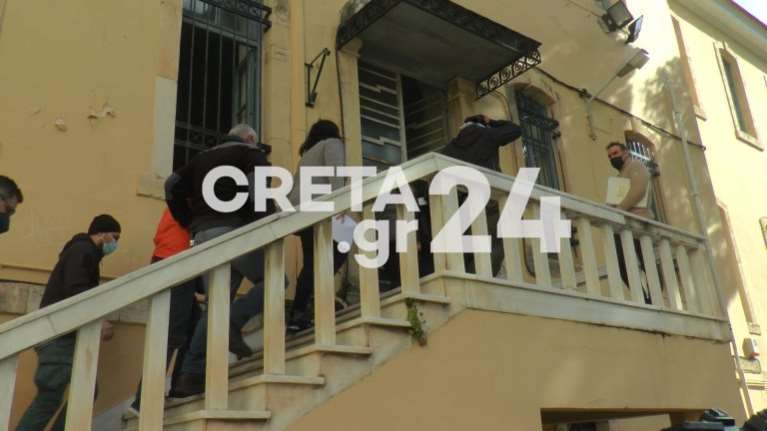 Γηροκομείο κολαστήριο-Ανατριχιαστικές μαρτυρίες: "Εκλαιγαν, τους πετούσαν στο πάτωμα"-"Δεν είδα ποτέ τη μητέρα μου εν ζωή"