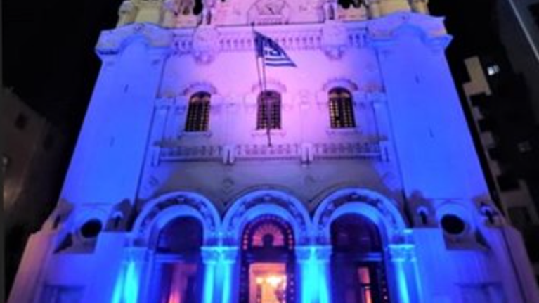 Επέτειος 25ης Μαρτίου στην Αίγυπτο: Στα χρώματα της γαλανόλευκης ο ναός του Ευαγγελισμού Αλεξανδρείας [εικόνα]