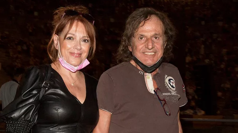 Ελένη Ράντου – Βασίλης Παπακωνσταντίνου: Σπάνιες φωτογραφίες από το κλασικής αισθητικής σπίτι τους