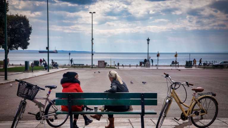 Εμβολιασμοί: 21/4 ανοίγει η πλατφόρμα για τους 55-59 ετών- 24/4 για τους 50-54