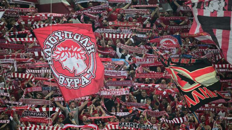 Επίσημο: Ετσι θα διατεθούν τα 9.000 εισιτήρια στους οπαδούς του Ολυμπαικού για τον ιστορικό τελικό με τη Φιορεντίνα